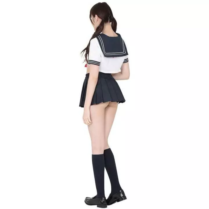 Cosplay - BeWith - Bauchige kurze Matrosenuniform